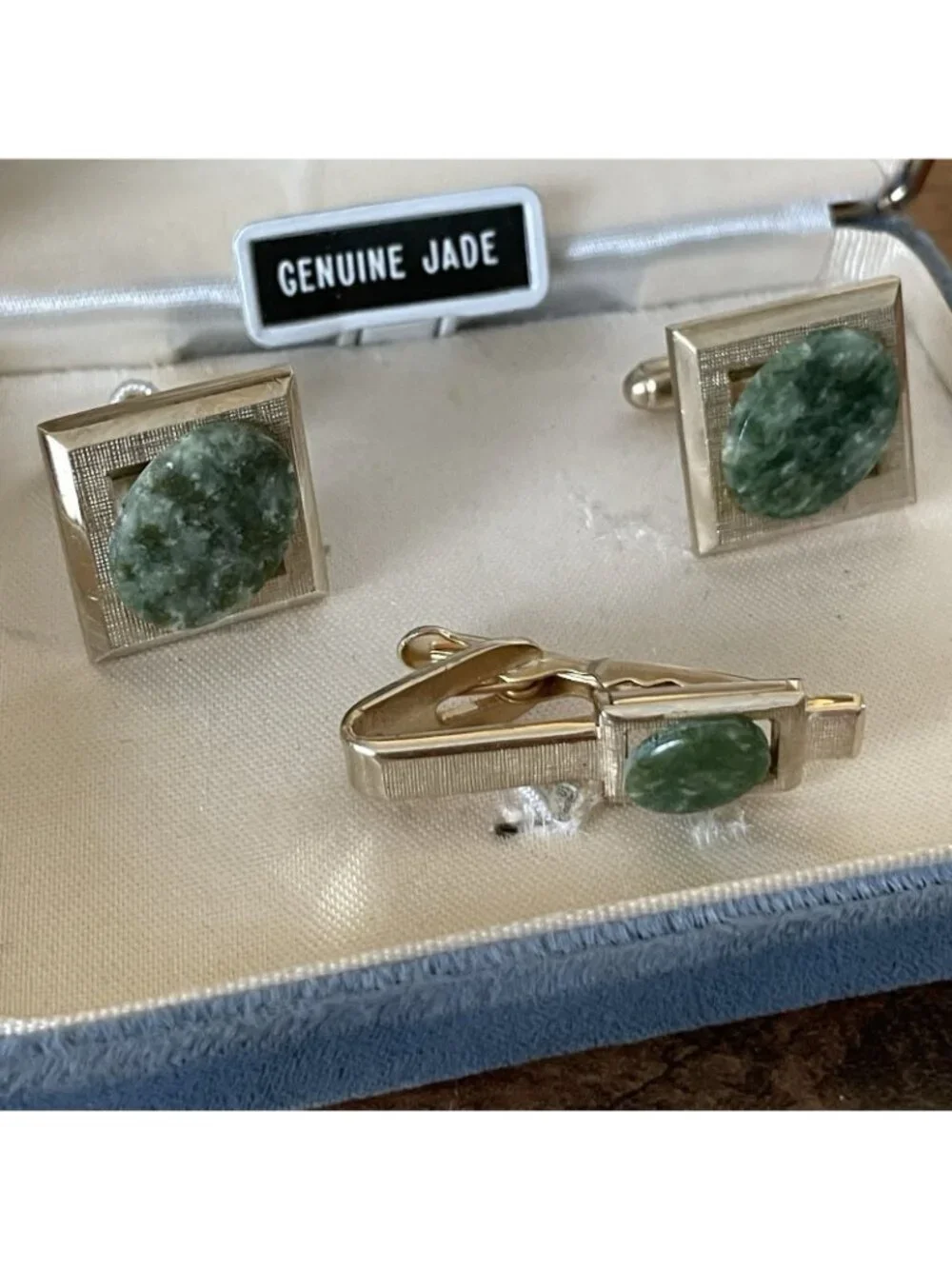 Vintage Shields Green Jade Gold Tone Cufflinks Tie Clip Set with Box Mid Century